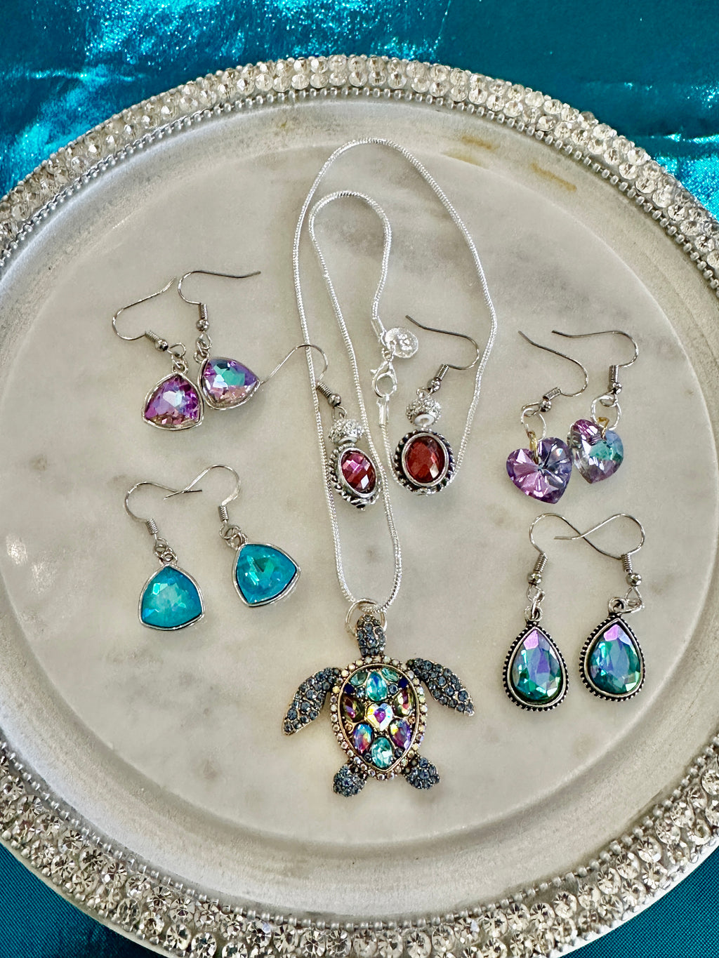Rhinestone Sea Turtle Pendent Necklace & Choice of 5 Pairs of Earrings