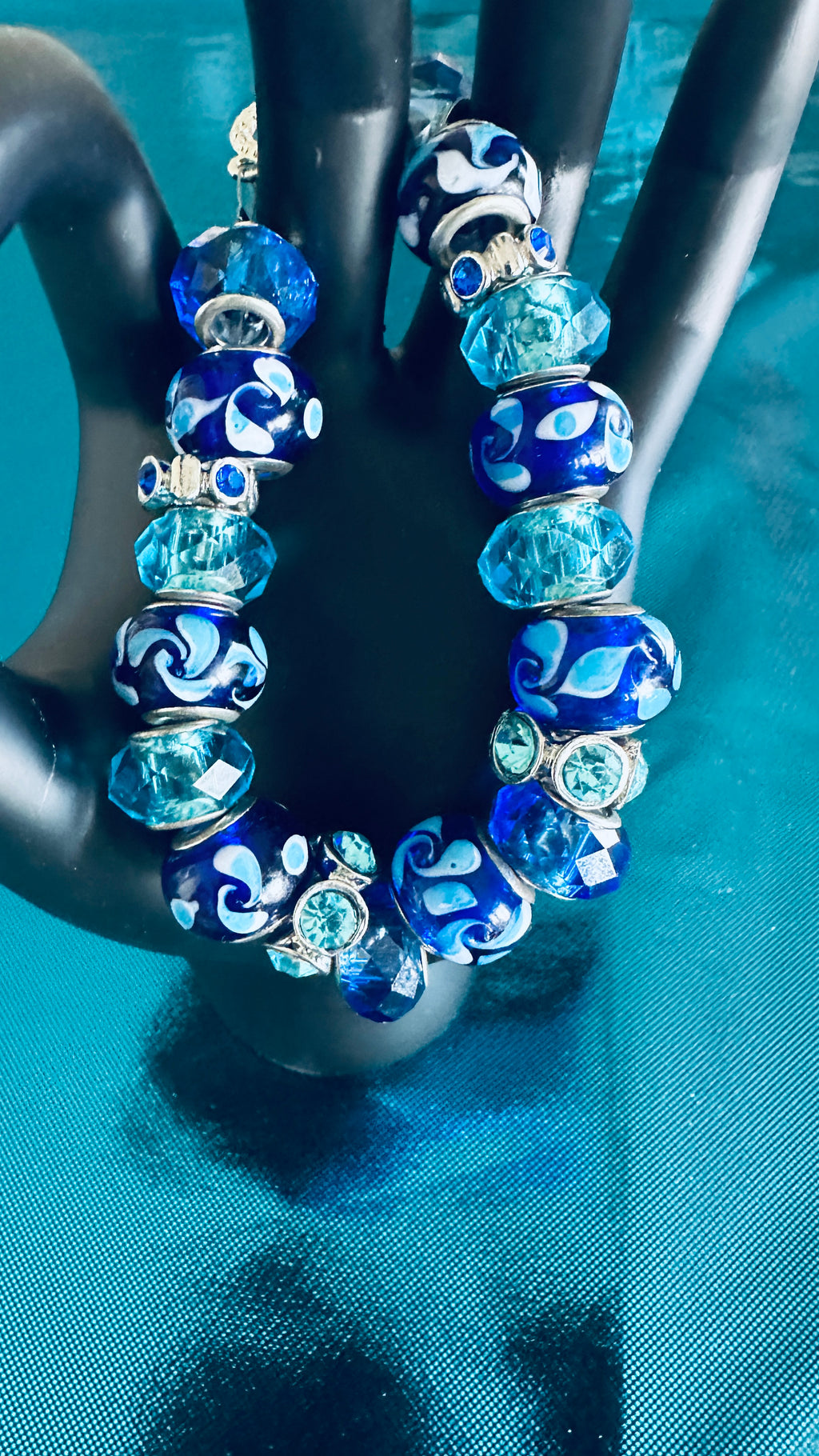 Stunning Multi-Colored Turquoise Glass Beaded Bracelet, Beaded Earrings & Matching Ring