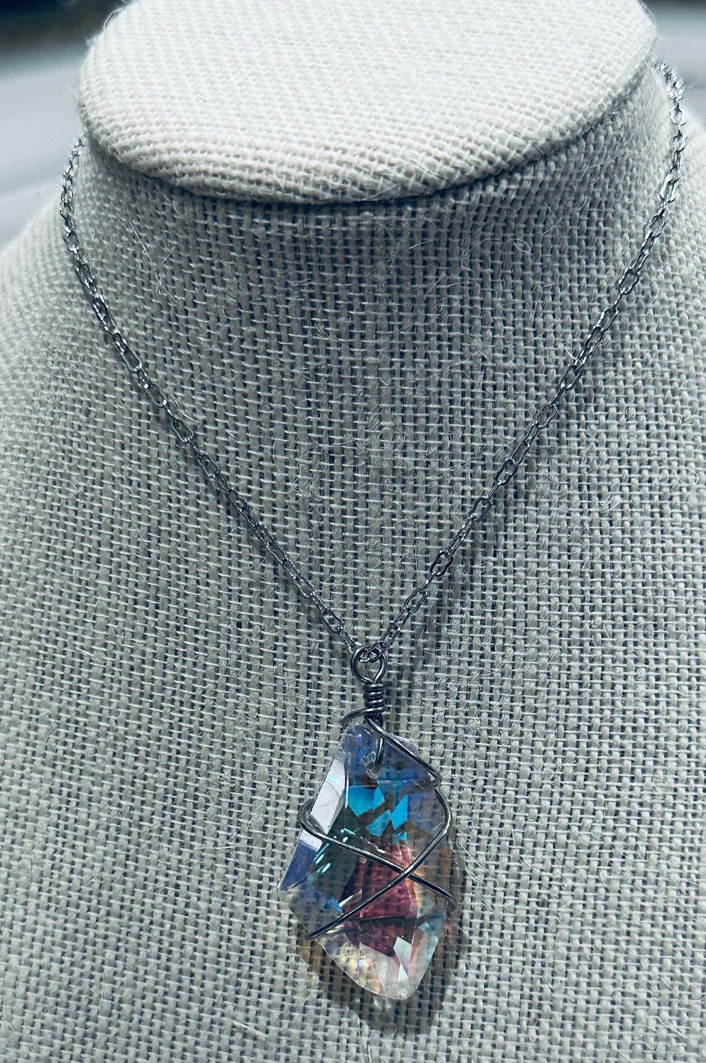 Clear Crystal Wire Wrapped Stone Pendent w/ Matching Beaded Earrings (Clearance)