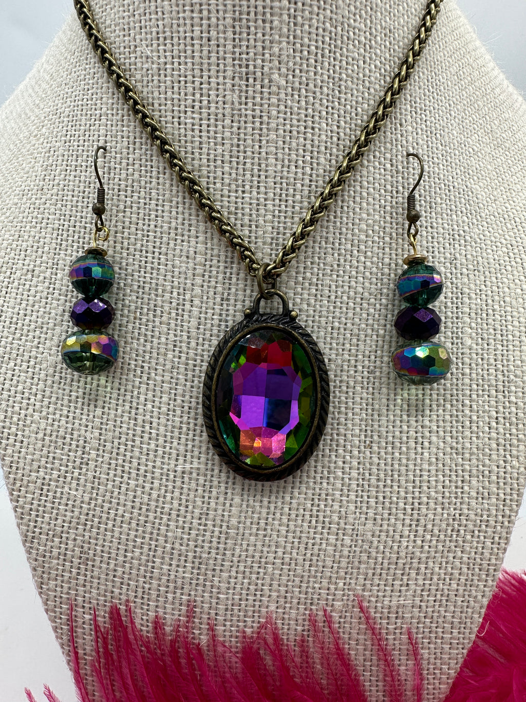 Antique Gold Metallic Pendent w/ Matching Beaded Earrings (Clearance)