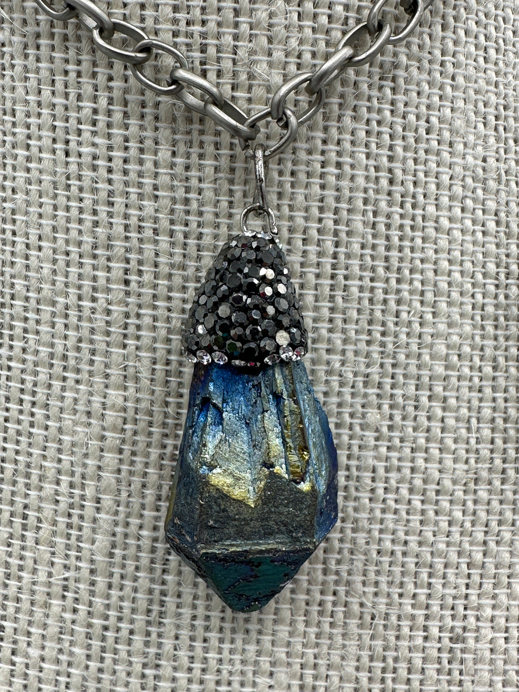 Metallic Stone Pendent On Brushed Silver Chain w/ Matching Earrings (Clearance)
