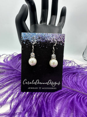 Beautiful Faux Pearl Bracelet & Matching Pearl Earrings