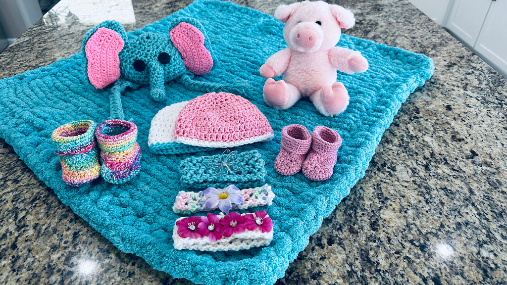 "This Little Piggy" Afghan Set