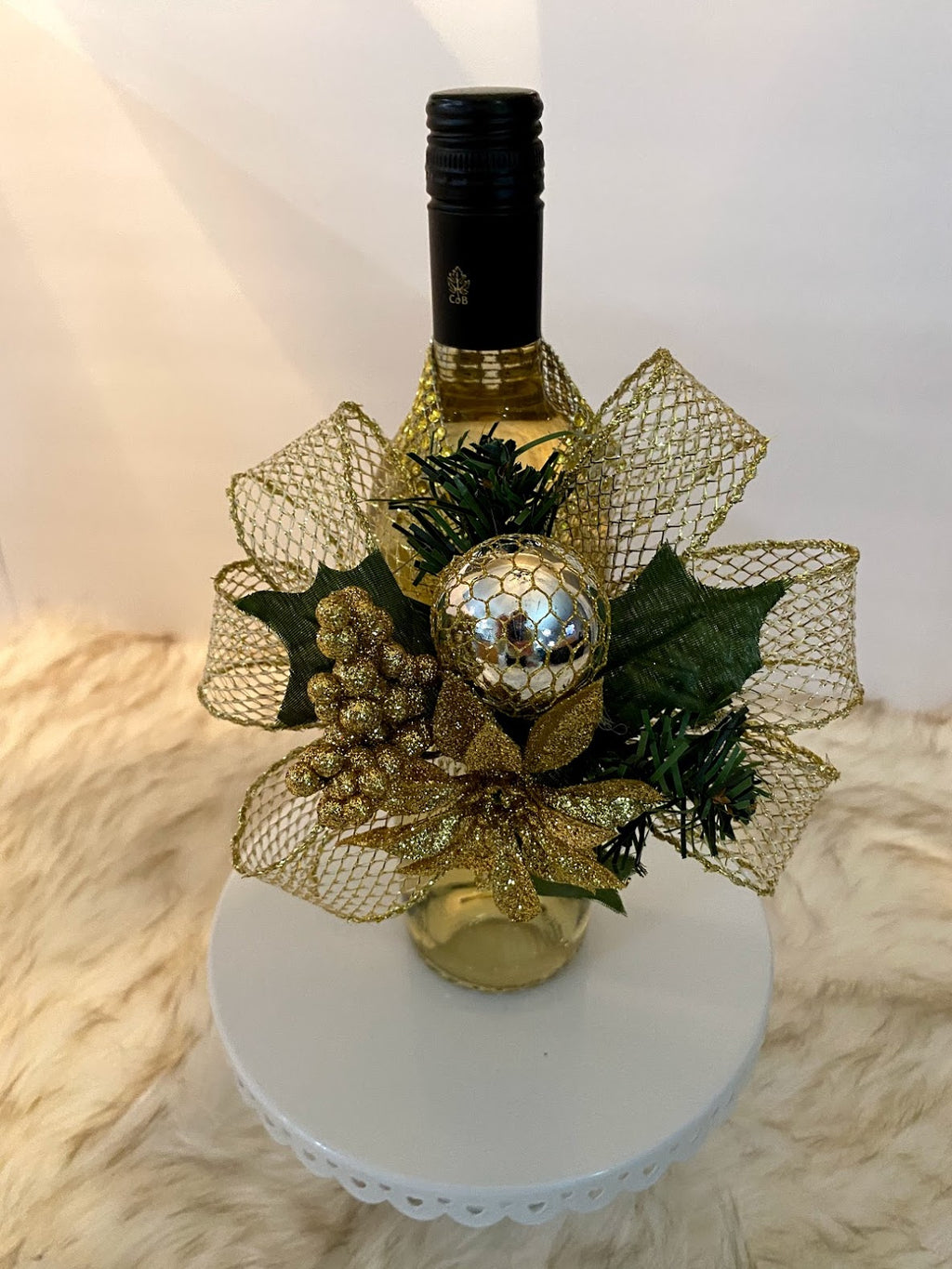 Gold Mesh Floral Bow with Gold Sparkly Poinsettia