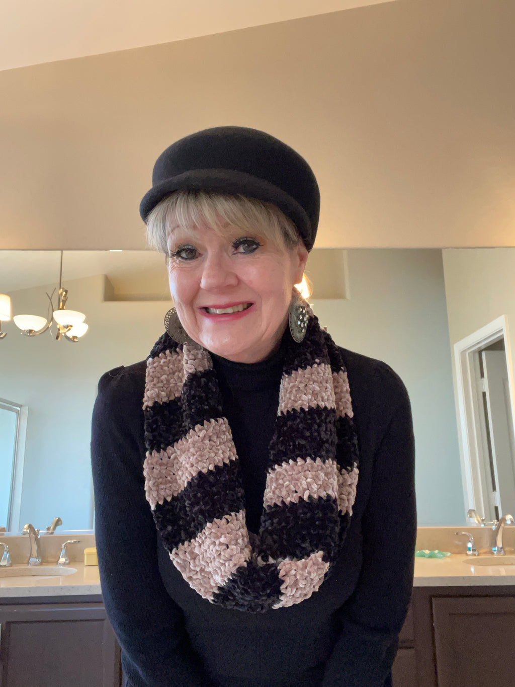 Black & Beige Velvet Infinity Scarf