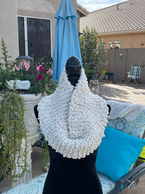 Mondial "Pizzo Lux" Italian Yarn Infinity Scarf