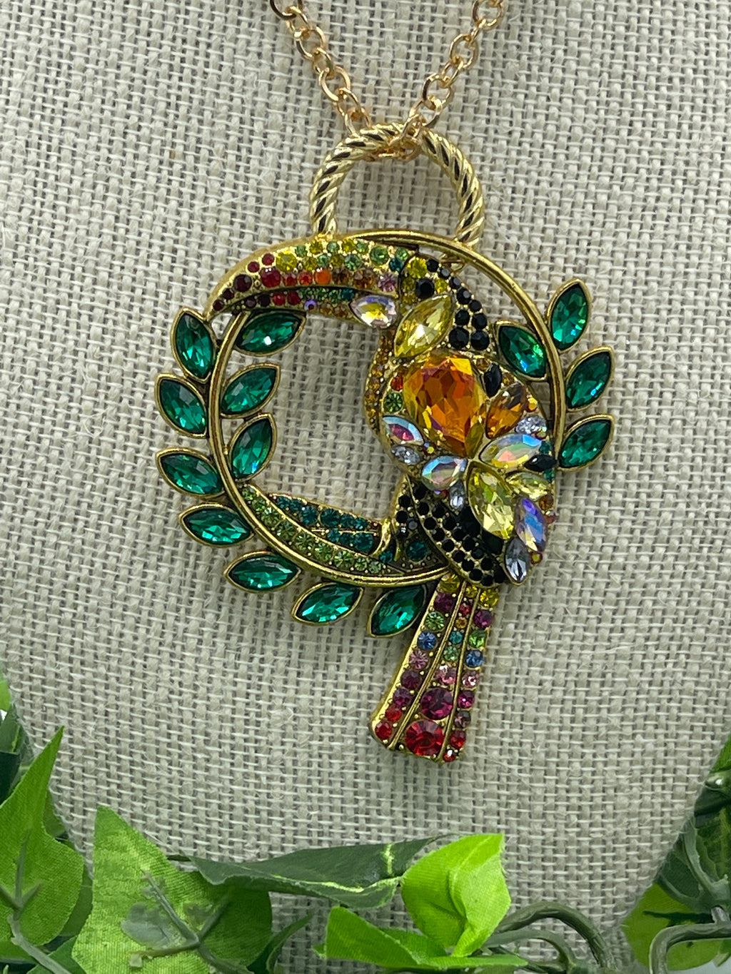 Toucan Sam Rhinestone Pendent & Matching Beaded Hypoallergenic Earrings (Clearance)
