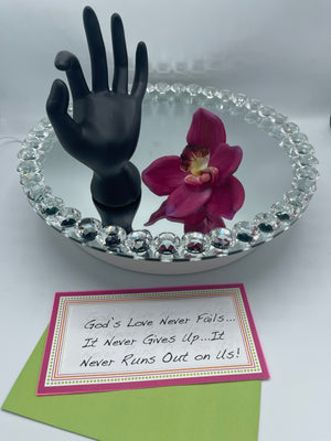 God's Love Never Fails Card w/ Lime Green Envelope