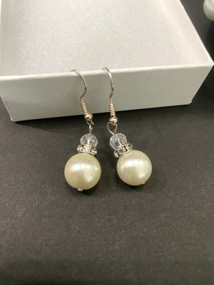 Large Pearl & Silver Rhinestone Ring Beaded Bracelet & Matching Earrings