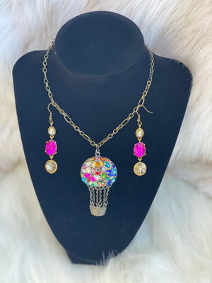 Multi-Colored Hot Air Balloon Pendent & Matching Earrings