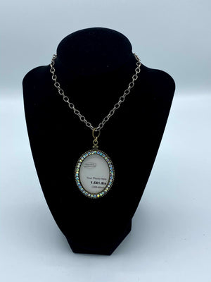 Silver Rhinestone Photo Pendent & Matching Rhinestone Earrings (Clearance)