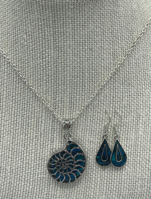 Turquoise & Silver Conch Shell Pendant w/ Matching Earrings