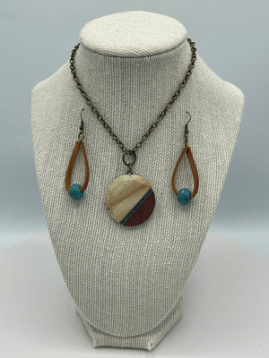 Multi-Colored Stone Medallion Necklace Set w/Leather Beaded Earrings (Clearance)